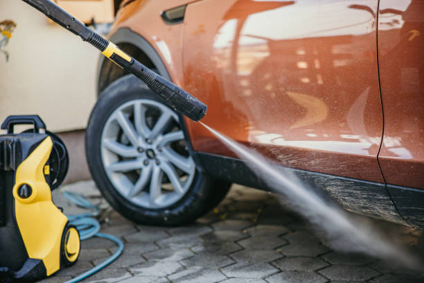 Best Commercial Pressure Washing  in Sioux City, IA